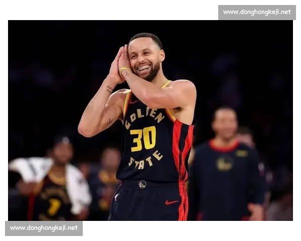 詹姆斯 5.8 亿登顶!库里 5.36 亿紧追,杜兰特 5.12 亿第六,NBA 历史收入榜 TOP20 解析