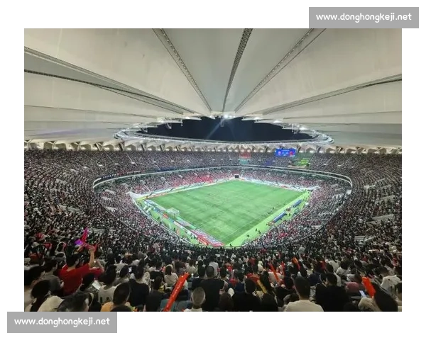 昆山台胞助威团燃爆苏超 万人赛场见证两岸情谊升温